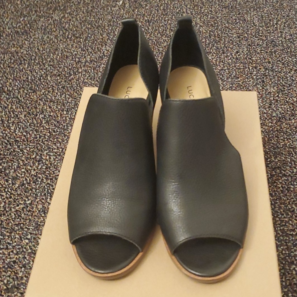 Lucky Brand Blk Heels